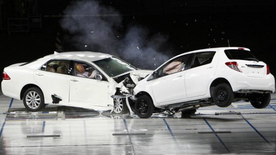 toyotacrash